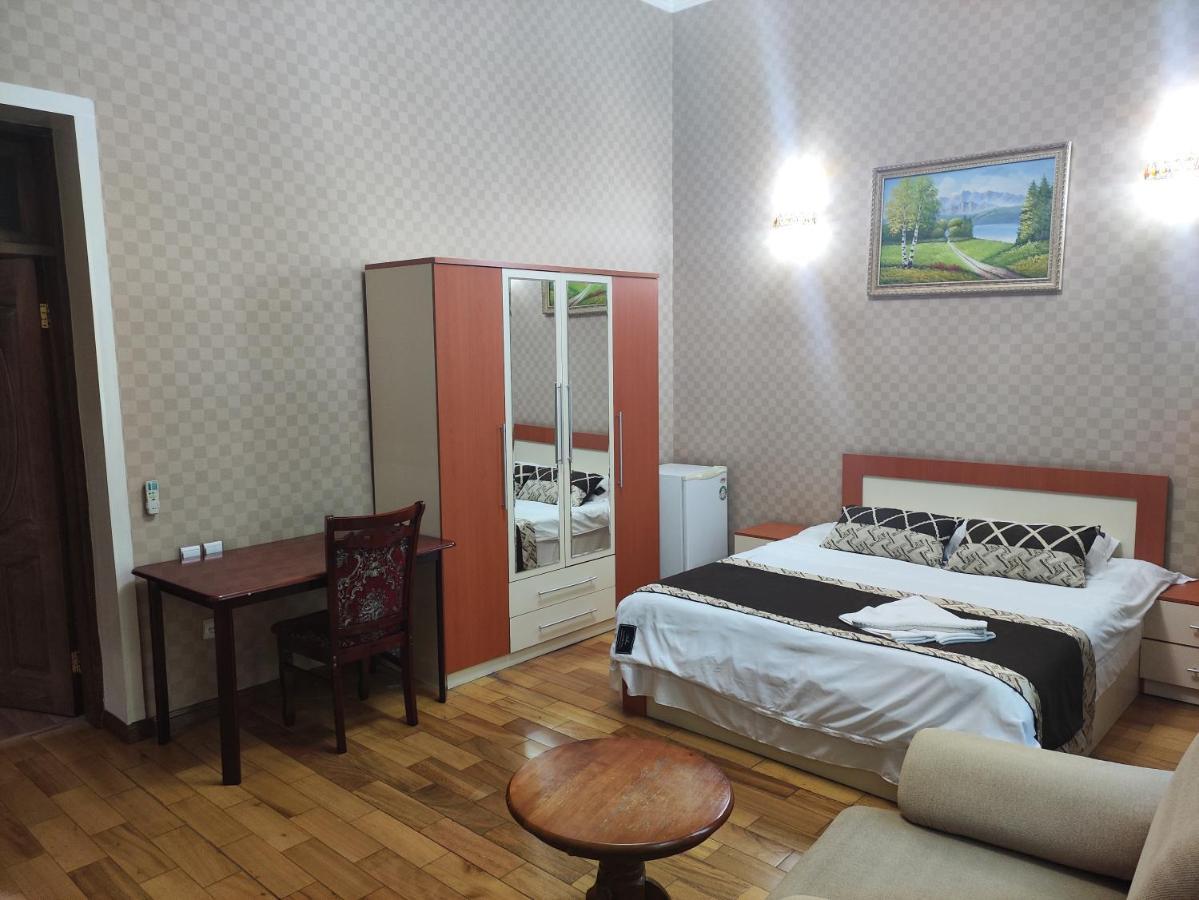 Almos Hotel Dushanbe Ngoại thất bức ảnh