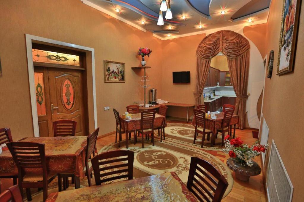 Almos Hotel Dushanbe Ngoại thất bức ảnh